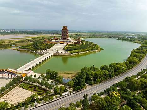 bạch thủ lo hôm nay