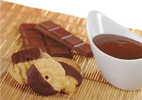 sổ kết quả 100 ngày