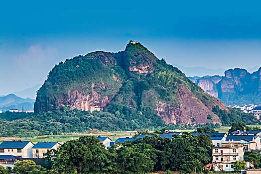 lo bach thu khung 3 ngay 247