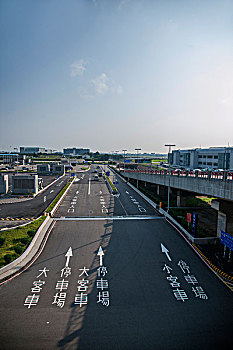 m rong bach kim