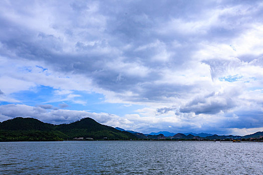 cau rong bach kim