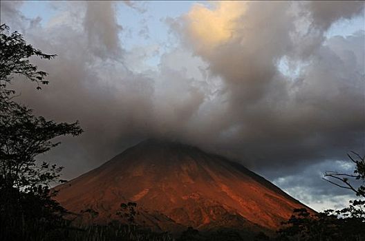 than tai du doan mien nam